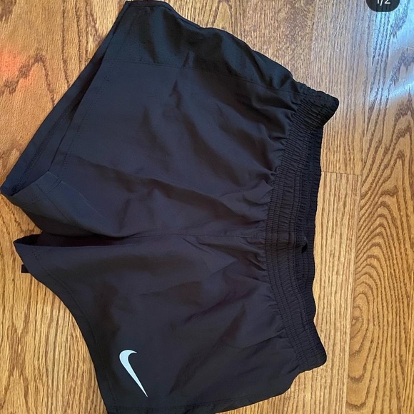 Brand new Nike shorts - Picture 1 of 2